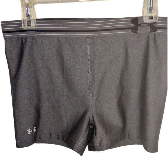 Under Armour Pants - Under amour‎ women’s active work out shorts size L gray